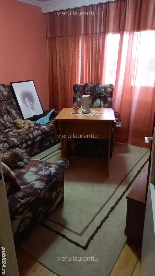 Proprietar vand apartament 3 camere str.Miori?ei - 5