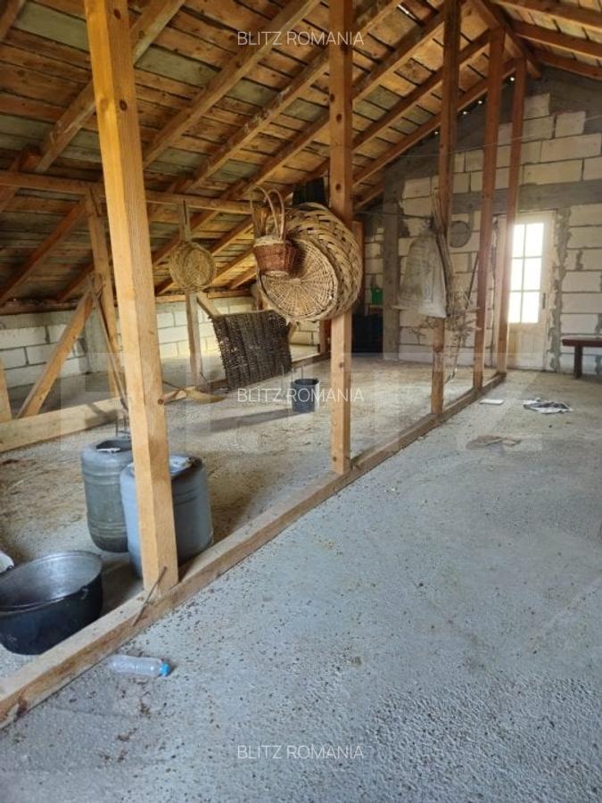 Casa de vanzare, cu 3 camere, 100 mp, zona Rancaciov - 18