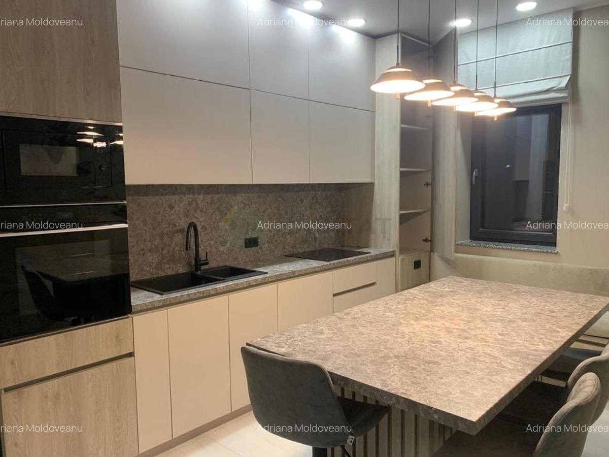 VILĂ DE LUX –  Strada Gheorghe  Ioneescu Sisești/ Băneasa – 1.200.000€ - 4