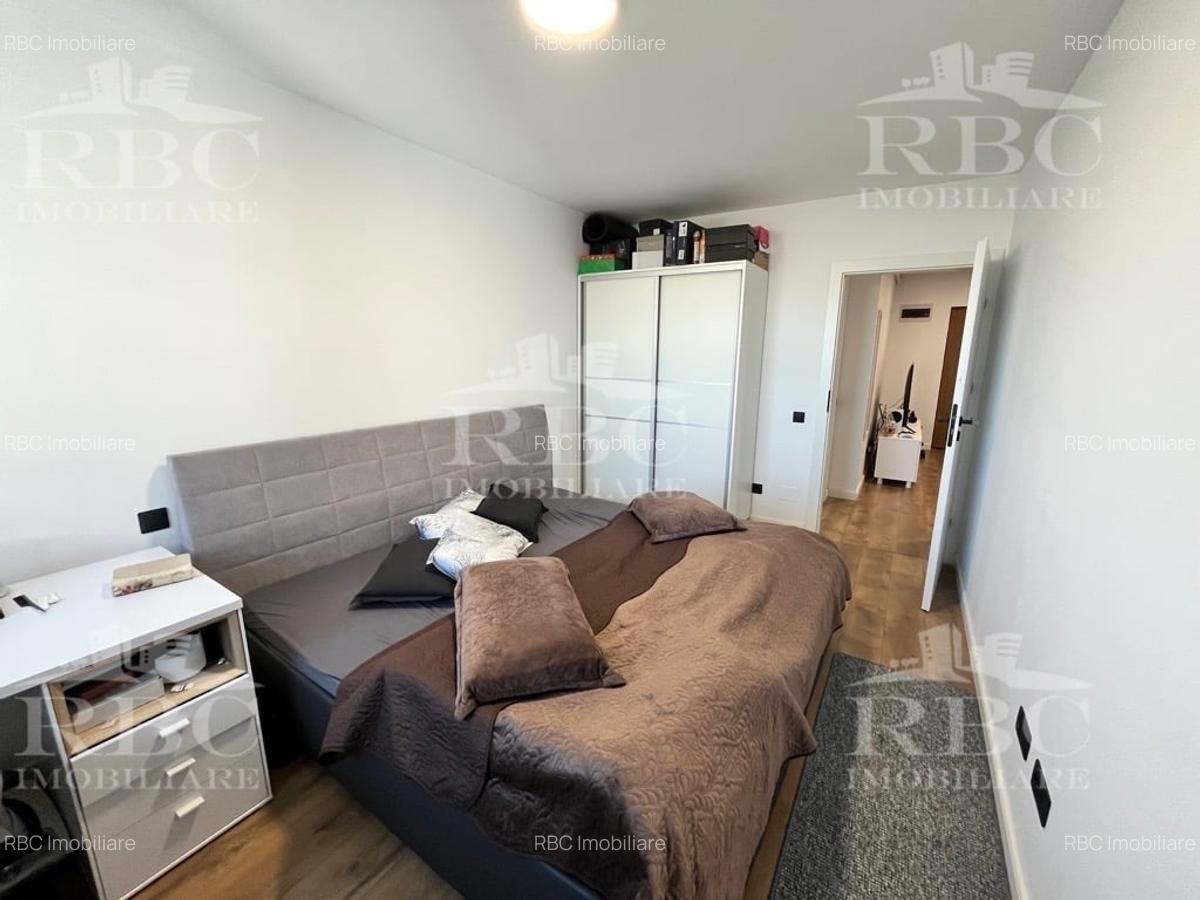 Apartament cu 3 camere semidecomandat, mobilat în Zorilor - 2
