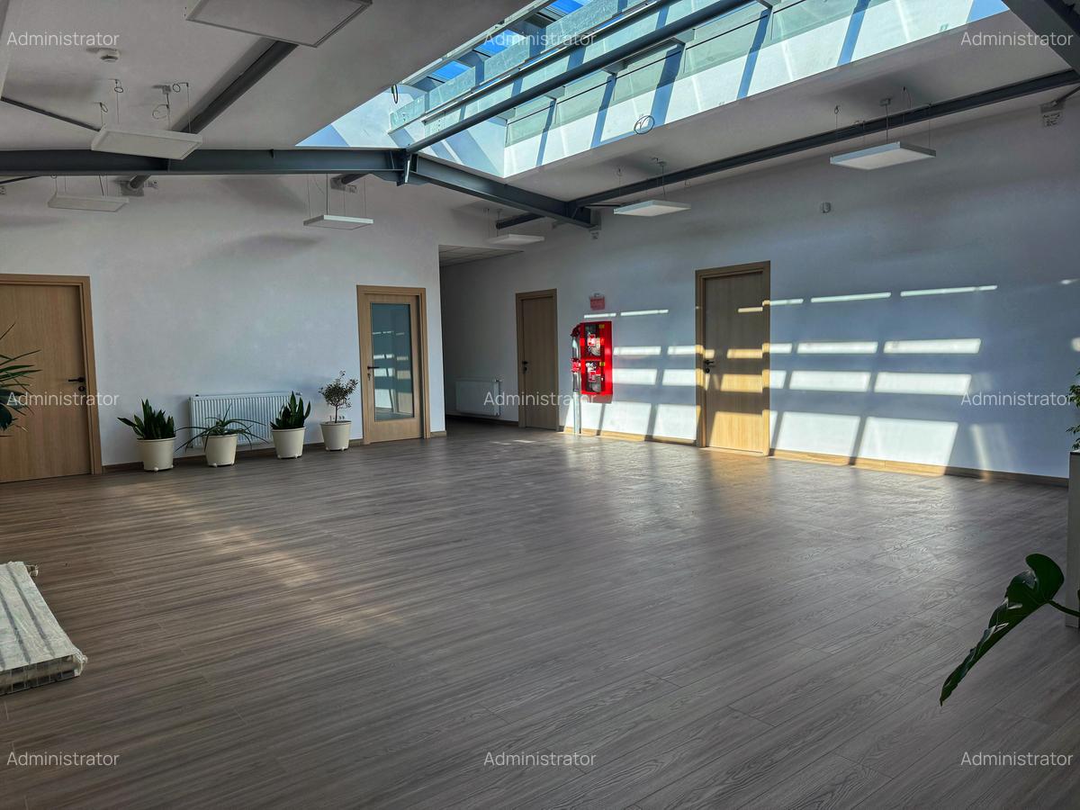 Spatiu Comercial si depozitare pe Sos.Alexandriei - 4