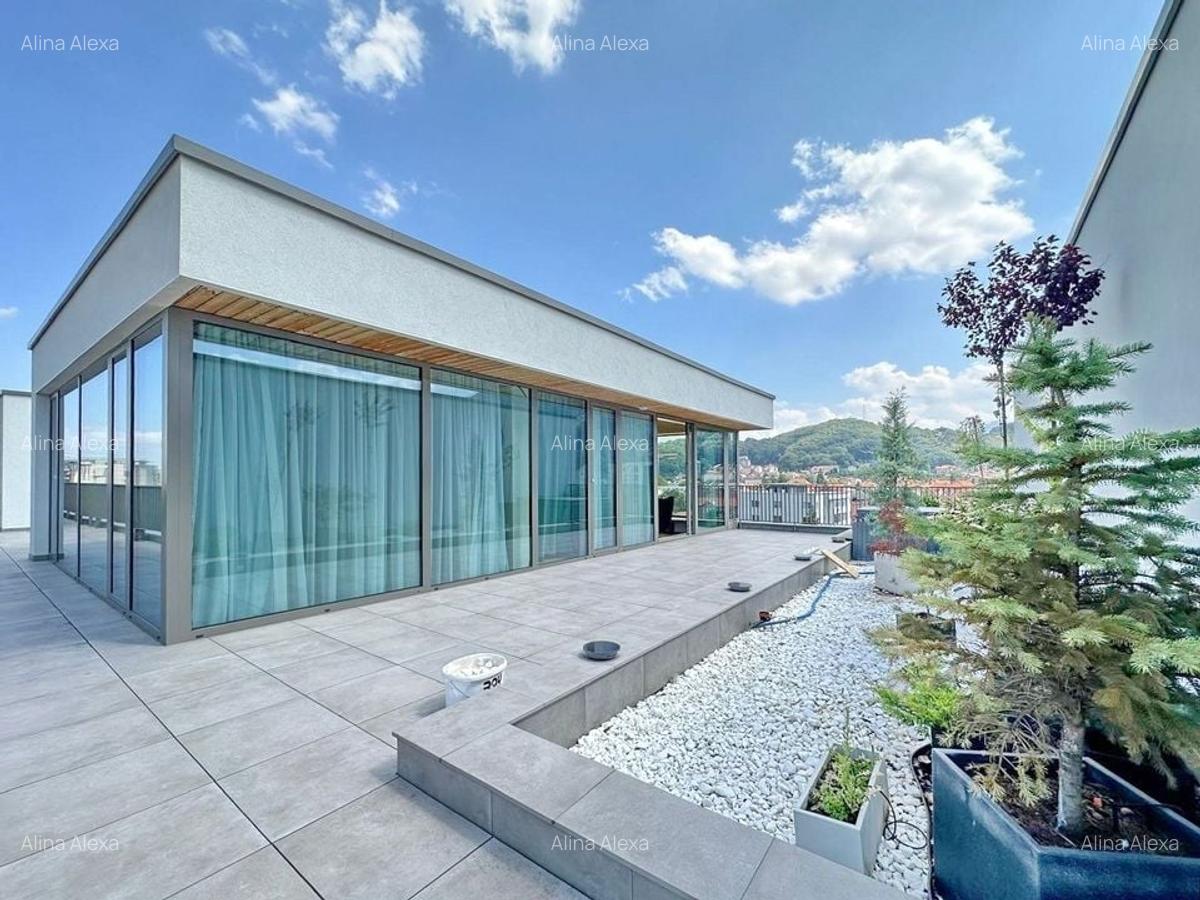 Penthouse de închiriat - Centru Brașov, vedere directă spre Tâmpa - 2 Penthouse de închiriat - Centru Brașov, vedere directă spre Tâmpa - 2