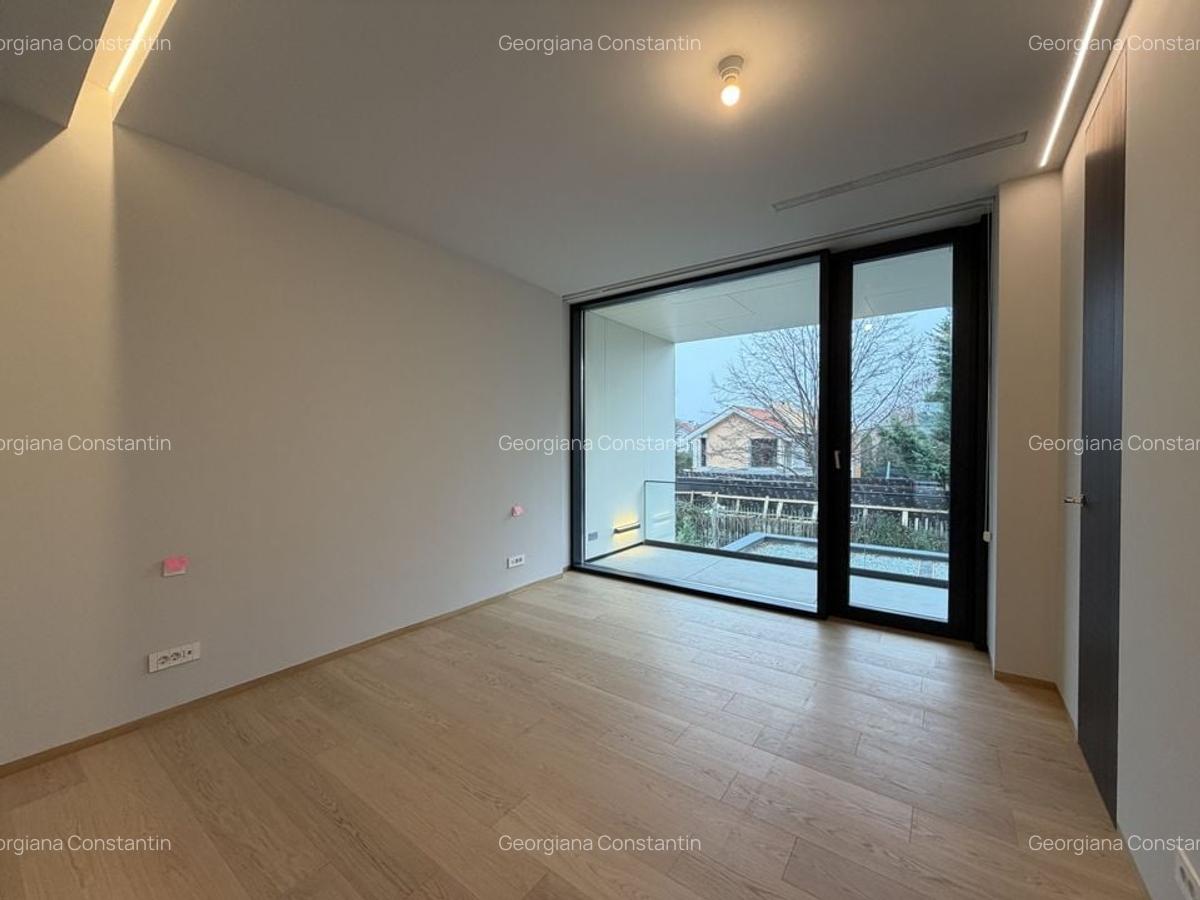 Vila cu finisaje si dotari PREMIUM moderna, individuala, garaj dublu - 14