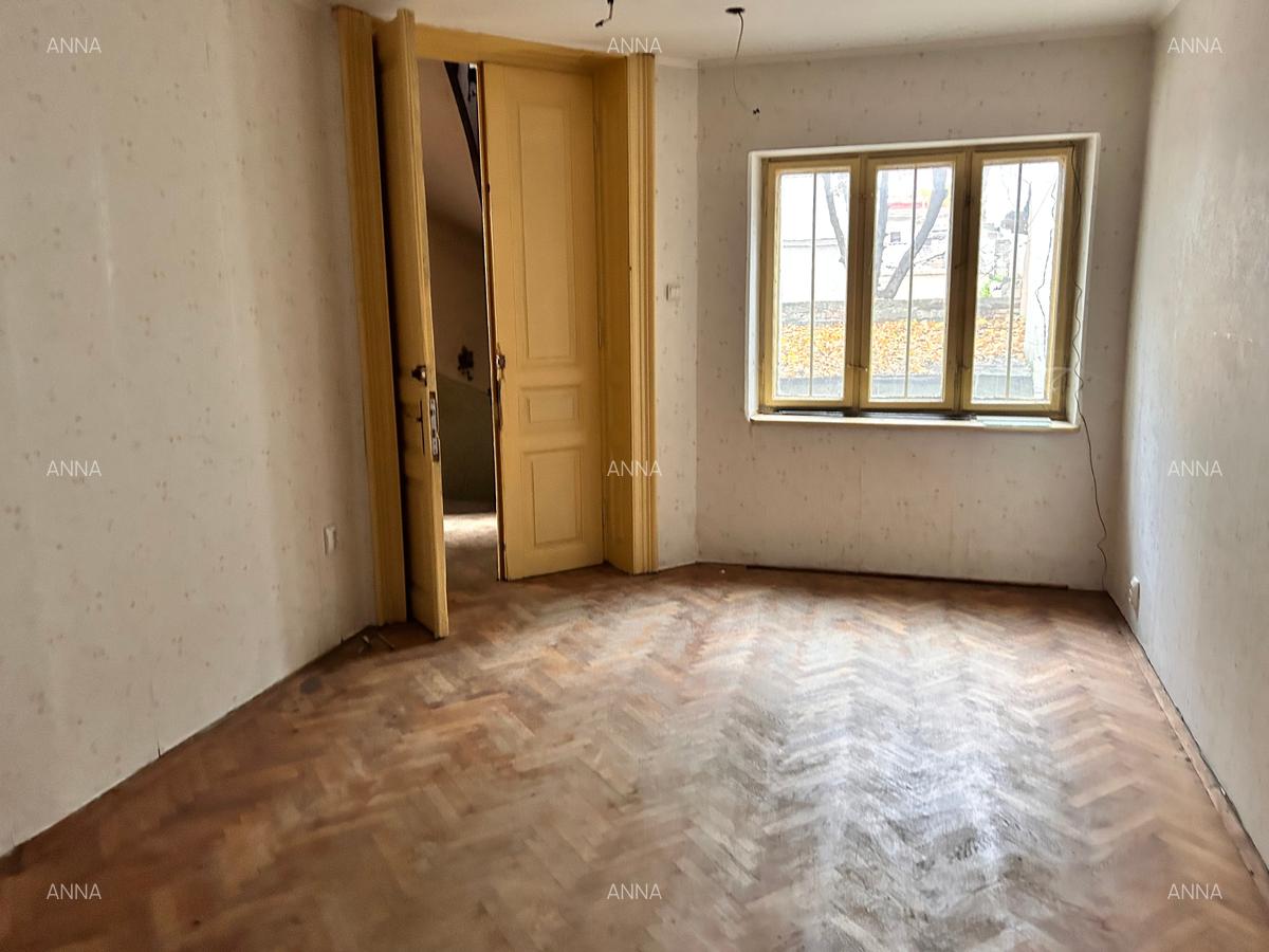 Foisorul de Foc - Colegiul Xenopol - Vila  singur curte ! - 3