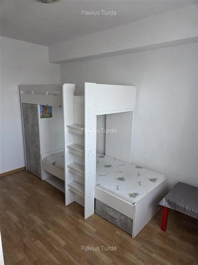 Apartament 3 camere balcon zona Turnisor - 5