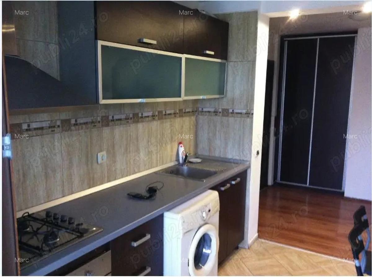 Proprietar, inchiriez apartament 3 camere mobilat lux doar pentru 3 fete studente - 2