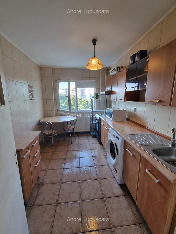 Apartament 3 camere transformat in 2 61 mp UTILI Metrou Lujerului - 1