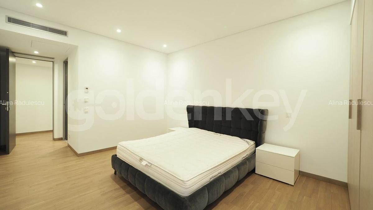 Apartament cu 5 camere semidecomandat, mobilat în Primăverii - 13