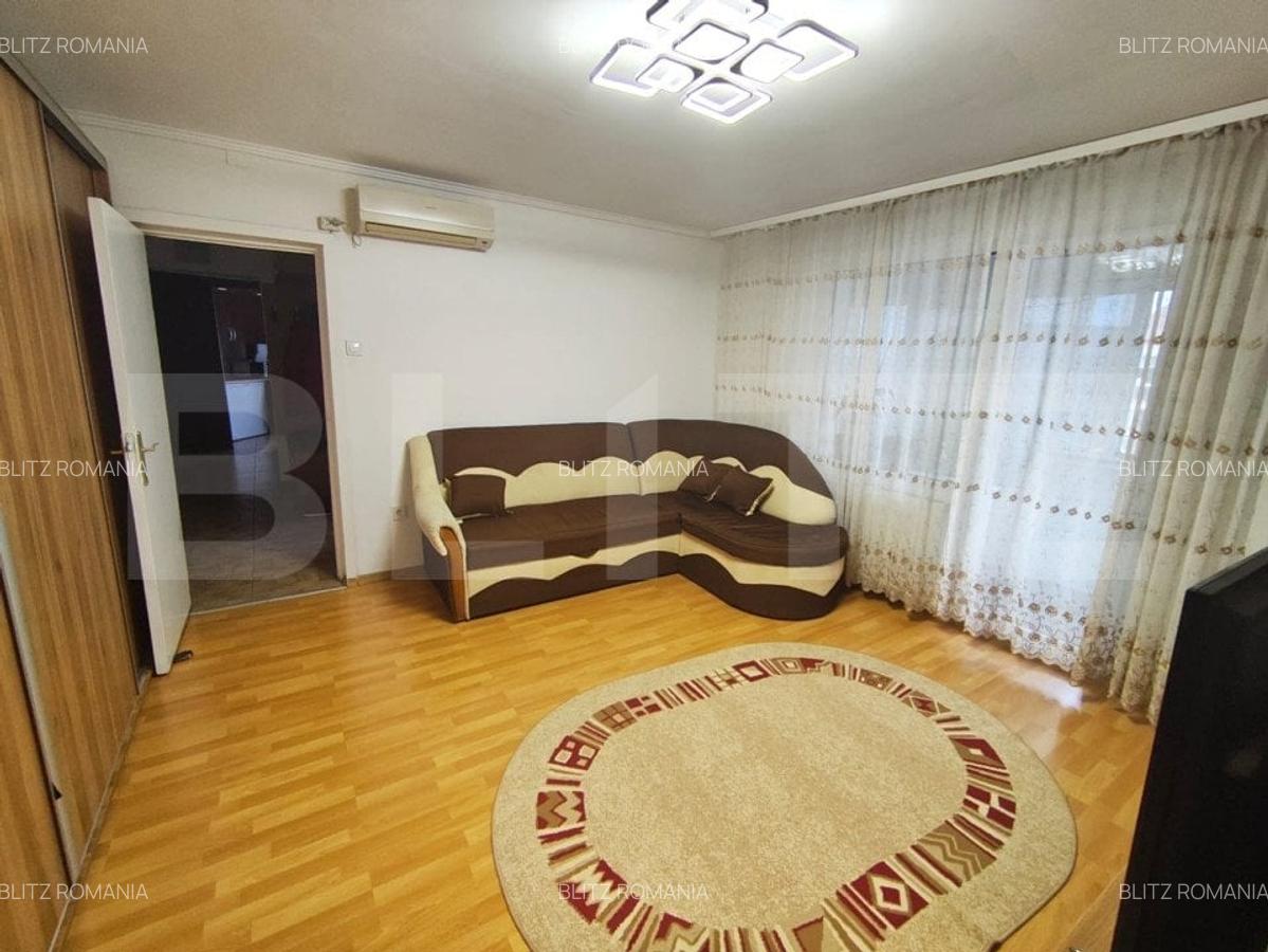 Apartament cu 4 camere decomandat, mobilat în Nufărul - 3