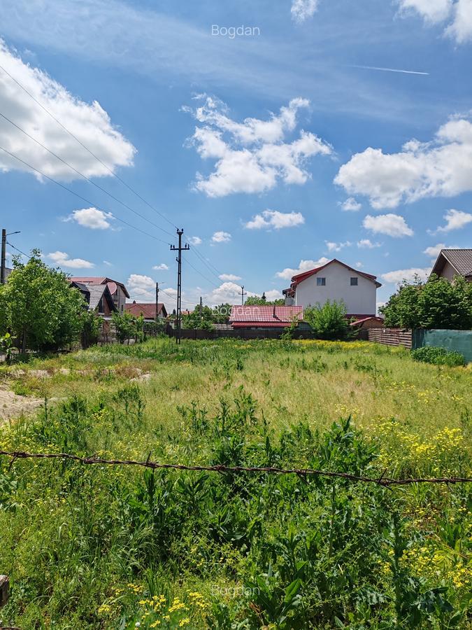 Teren intravilan deosebit – 558 mp, dublă deschidere la asfalt, toate utilități - 3