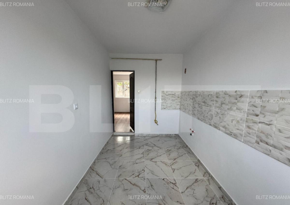 Casa cu 2 camere si cu o superba priveliste spre Castelul Co - 2