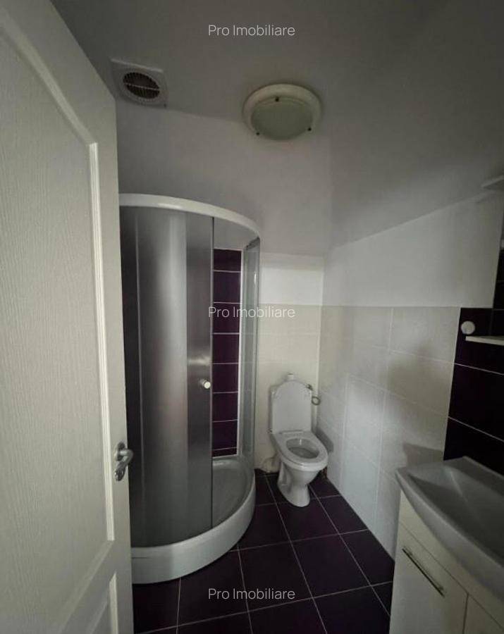 Vand casa in Roman - 11