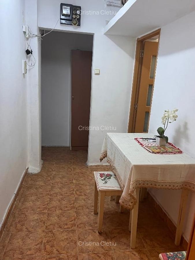 De vânzare, apartament cu 2 camere, zona calea Sagului - 6