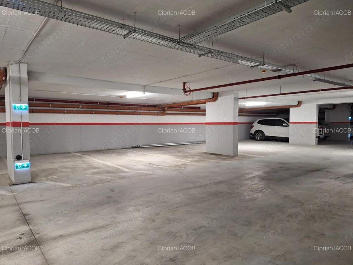 Inchiriez PARCARE SUBTERANA str Louis Pasteur, langa UMF - 1