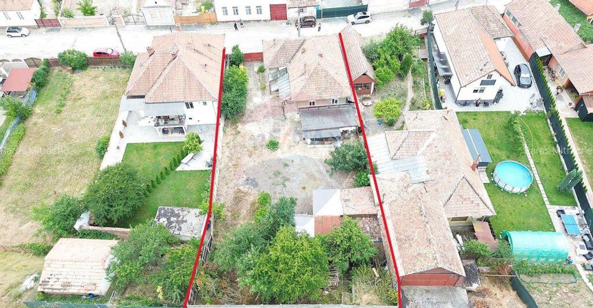 Casa pe un nivel in Medias, teren 533 mp, curte dreapta - 4