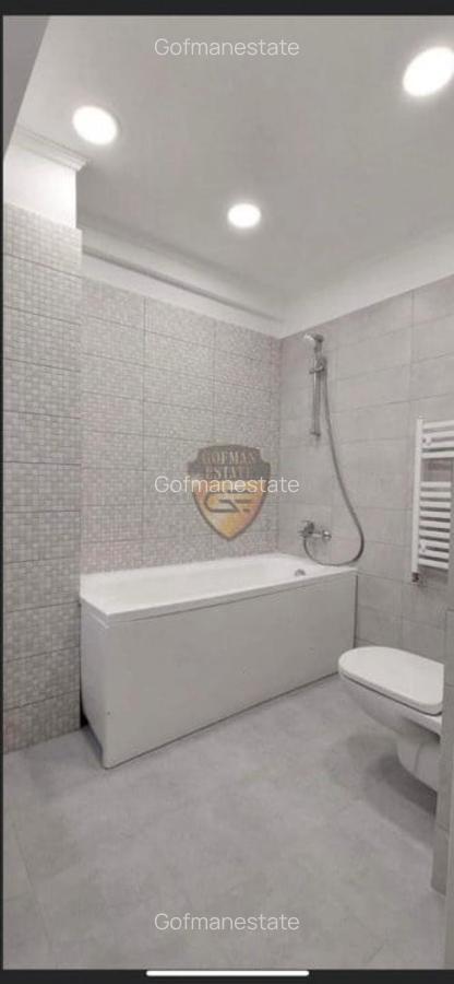 Primo Compozitori, Baba Novac, Institutul de Marina - 17