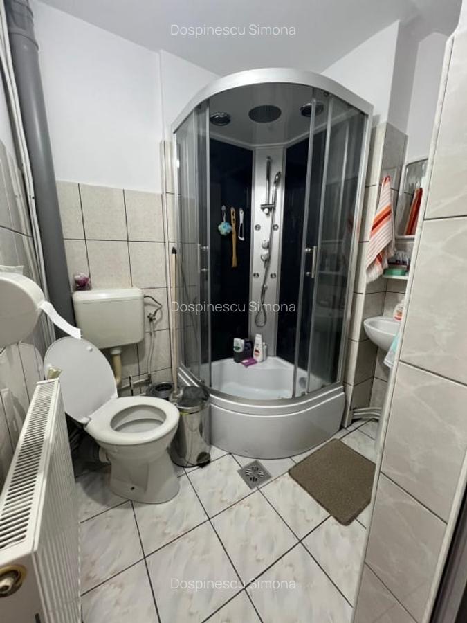 Vila 10 camere | Curte| Vitan | Metrou| Mihai Bravu 10' - 8