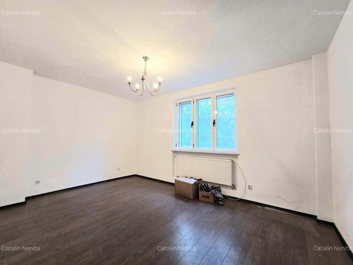 Apartament cu 6 camere nedecomandat în Moșilor - 11