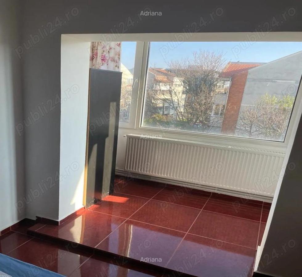 Apartament de vanzare 2 camere ,Str. Lalelelor colt cu Eugen Pop - 9