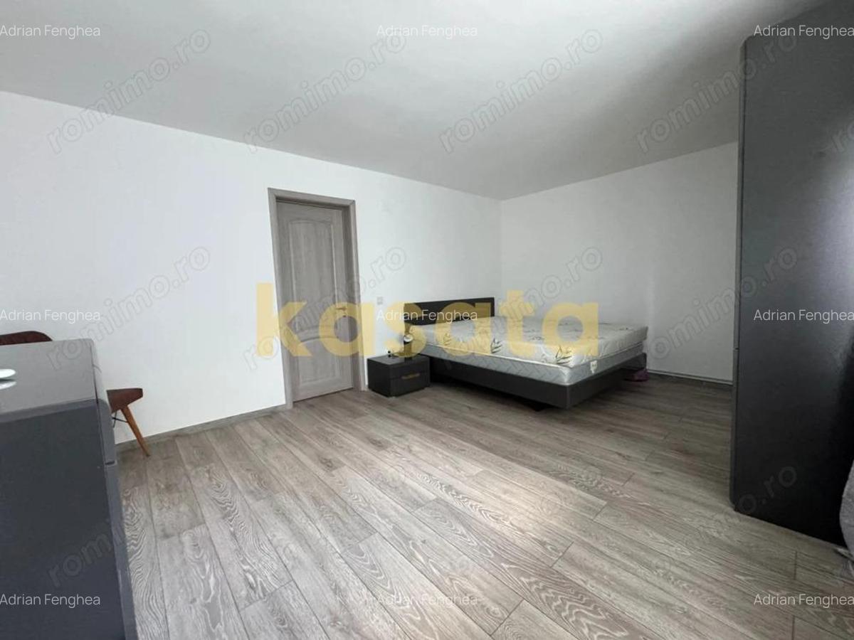 4 Camere la Universitate Casa cu Terasa, Perfecta pentru Locuit sau - 5