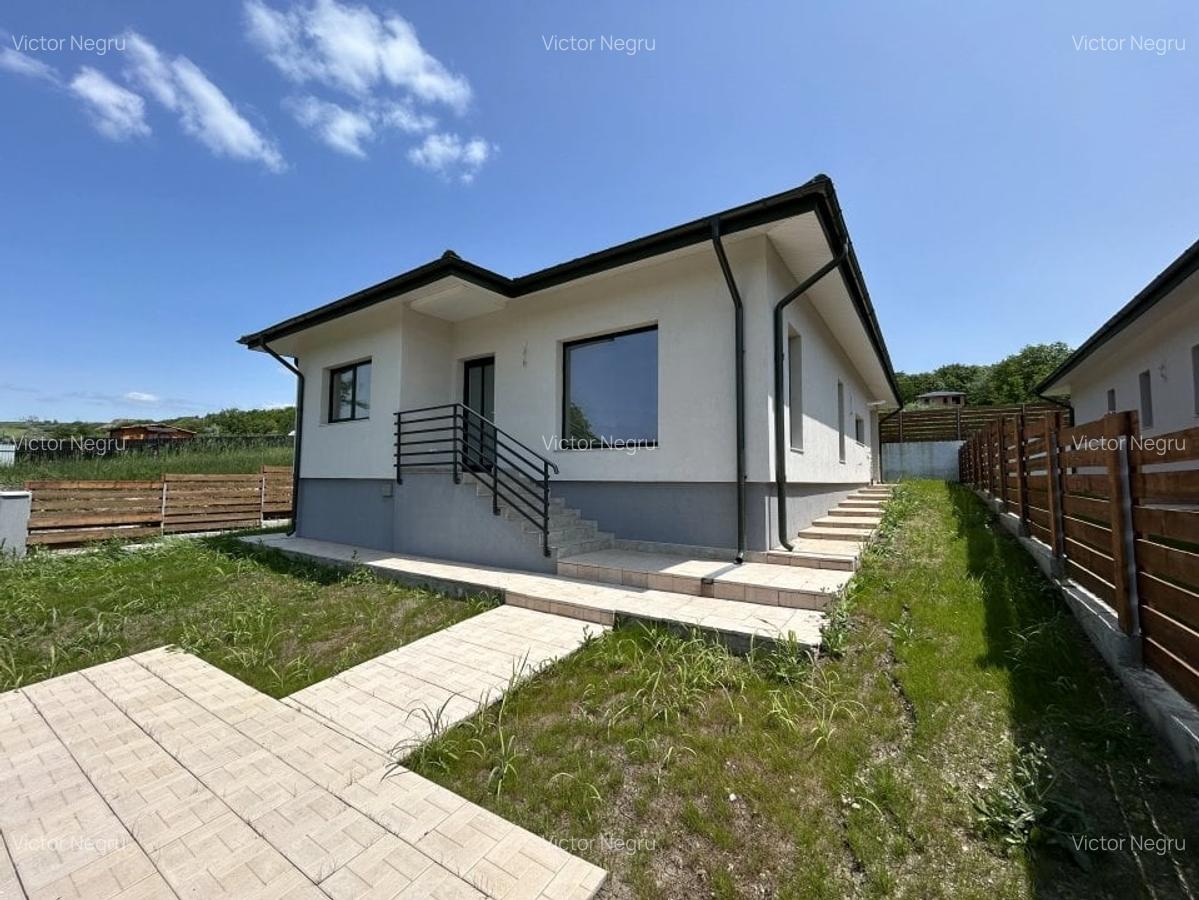 Casa parter, de vanzare, 4 camere, 2 bai - Finalizata, Valea Lupului, Iasi - 1