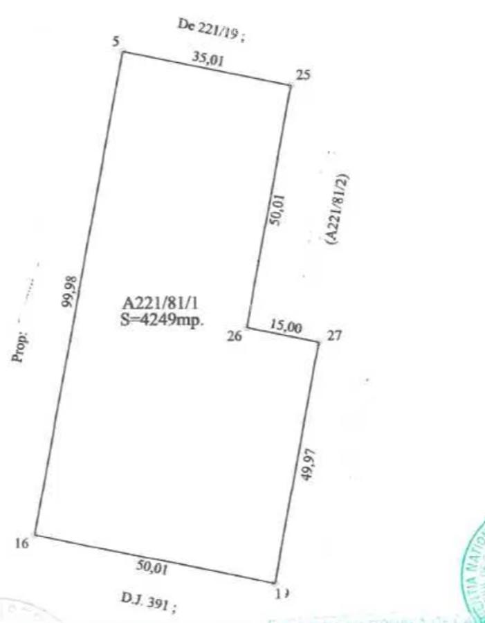 Teren Construcții intravilan de 4250 mp, în Vest - 1