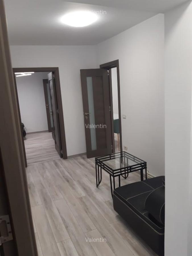 Inchiriez Apartament  3 Camere Etaj 1  zona Boema - 3 Inchiriez Apartament  3 Camere Etaj 1  zona Boema - 3