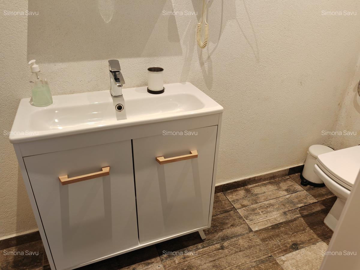 Apartament 4 camere renovat, 3 unitati regim hotelier zona Centrul Istoric - 13