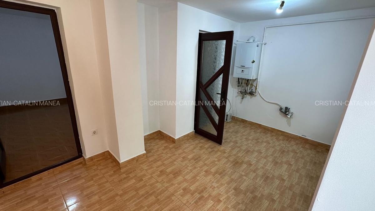Casă de închiriat în zona Faleza Nord - 6