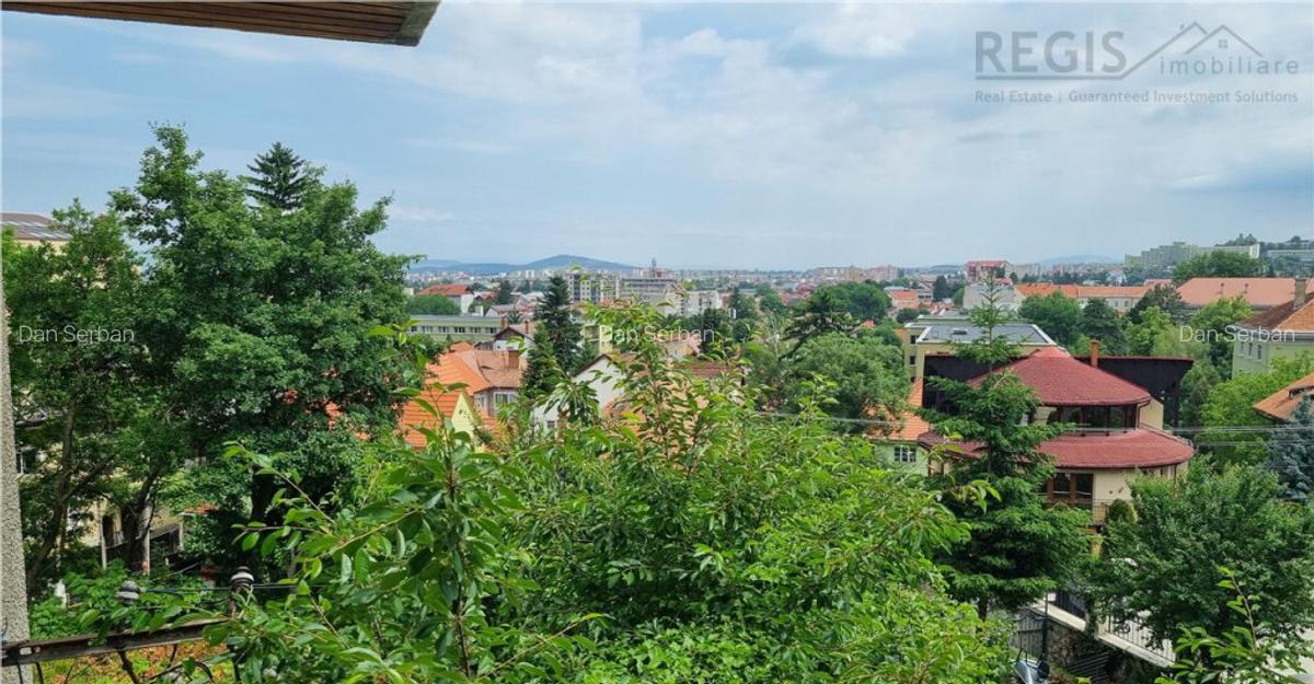 Vila de 7 camere intr-o zona preferentiala a Brasovulului - 13 Vila de 7 camere intr-o zona preferentiala a Brasovulului - 13