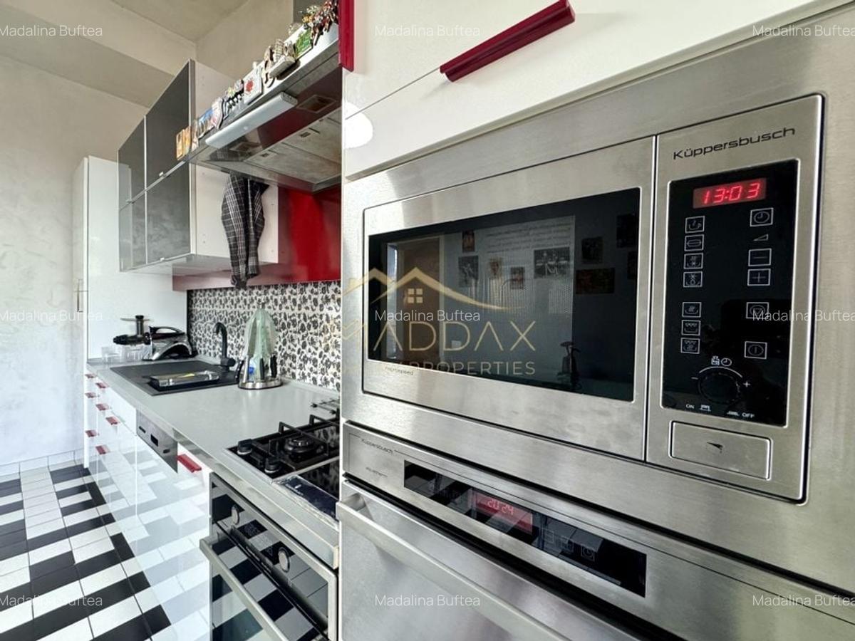 Vila cu 5 camere *344mp* + 800mp Teren // Zona Bucurestii Noi - 15