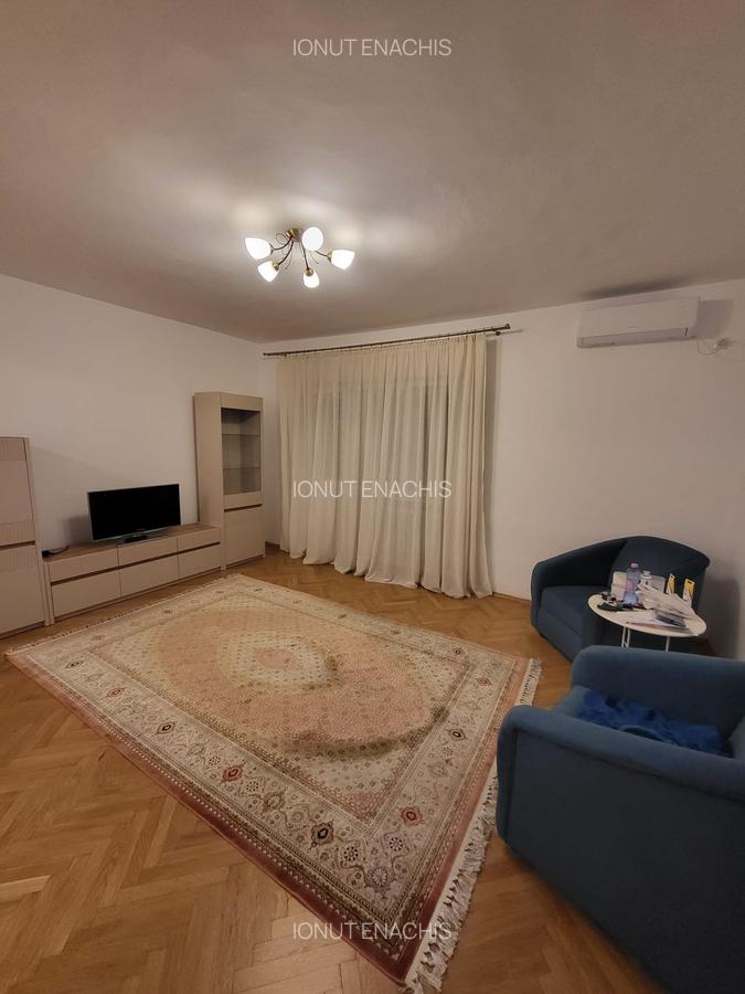 OFERTA INCHIRIERE GARSONIERA IN VILA - 3