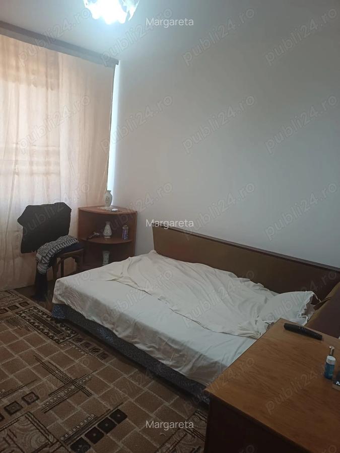 Vand apartament cu 2 camere, gaz, zona stomatologie - 1 Vand apartament cu 2 camere, gaz, zona stomatologie - 1