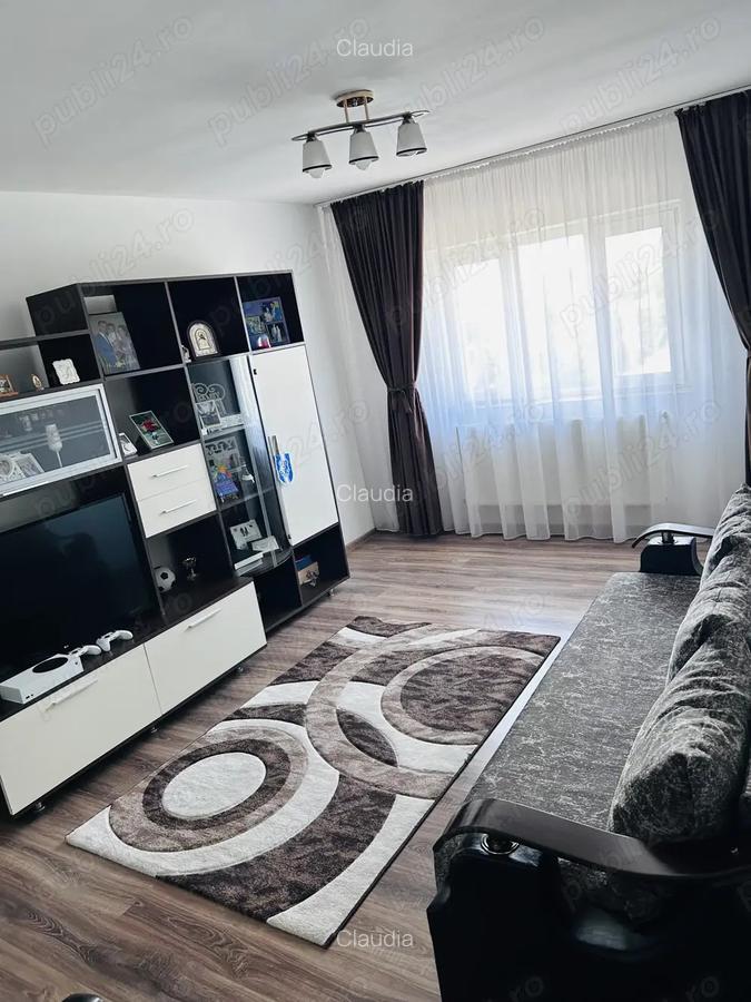 Apartament de vanzare - 4