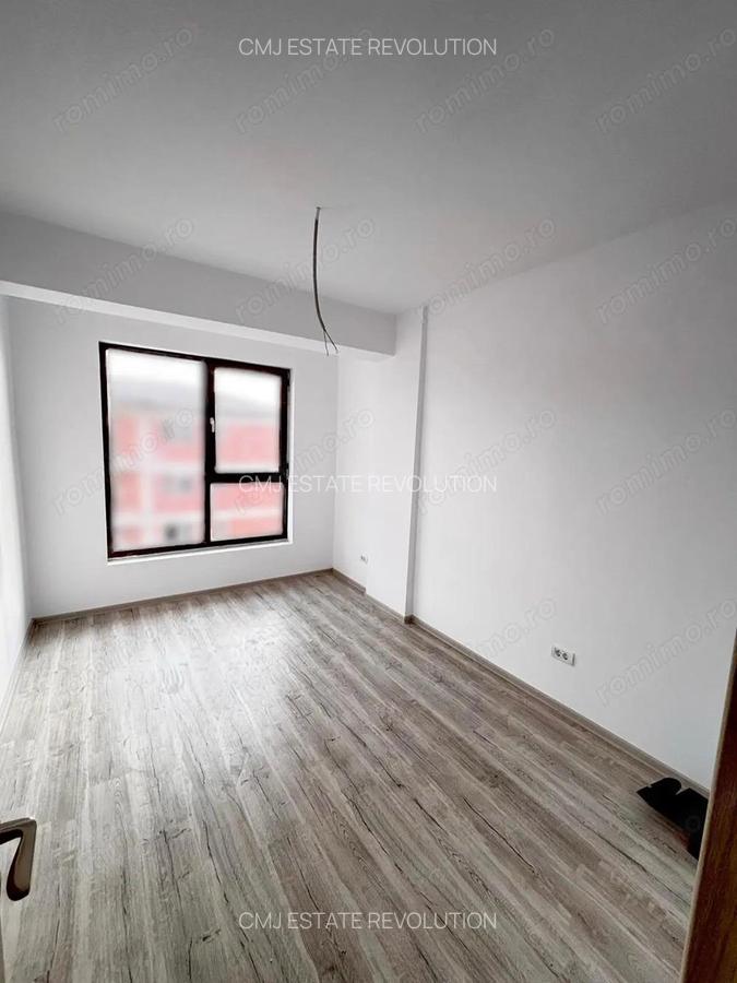 3 Camere Zona Eso Giroc 2 locuri de parcare - 9 3 Camere Zona Eso Giroc 2 locuri de parcare - 9