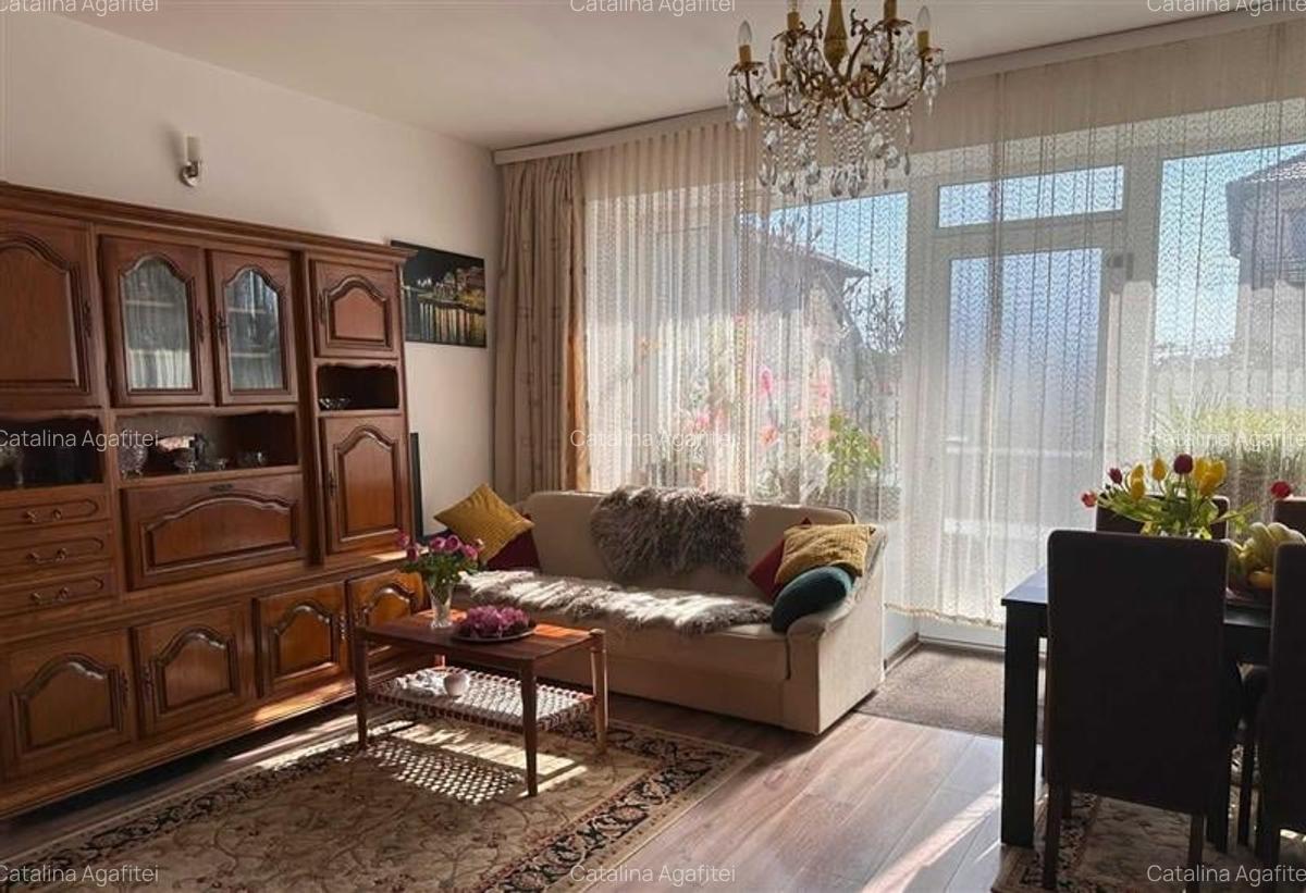 Duplex cu 4 camere în Central - 1