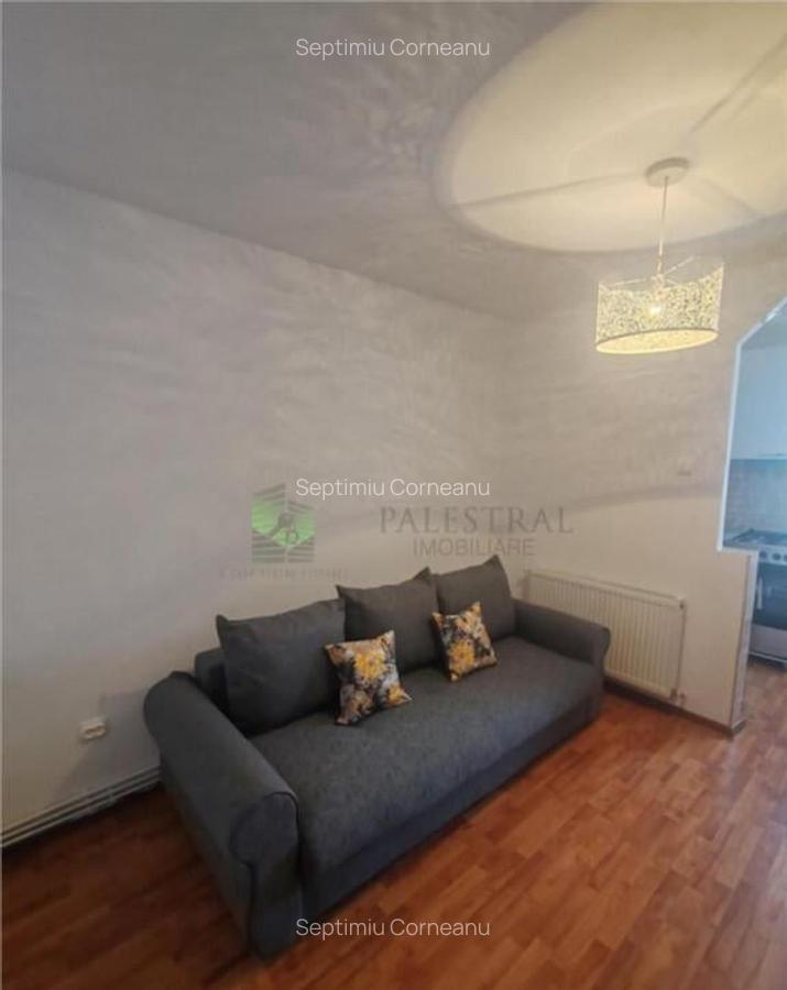 Garsoniera zona Judetean mobilata-utilata,300 Euro - 1