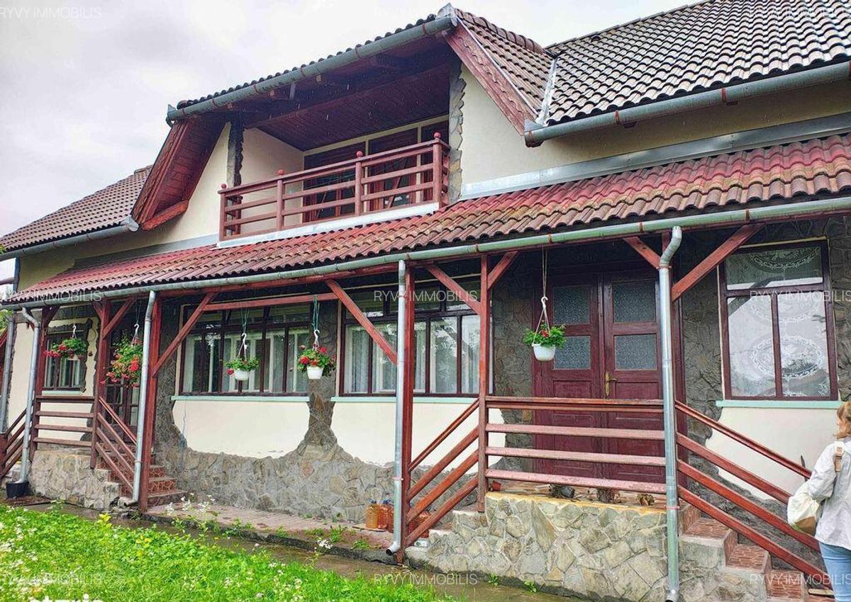 Casa complet renovata, pentru locuin?a sau pensiune t... - 1