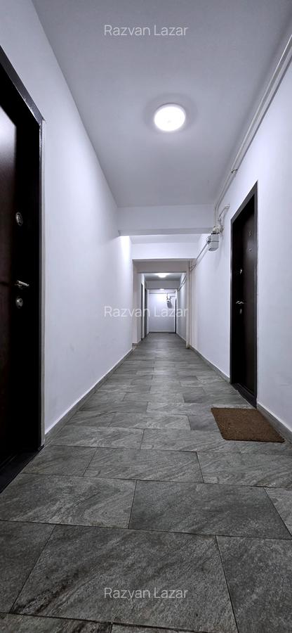Apartament cu 3 camere decomandat, mobilat în Apărătorii Patriei - 15