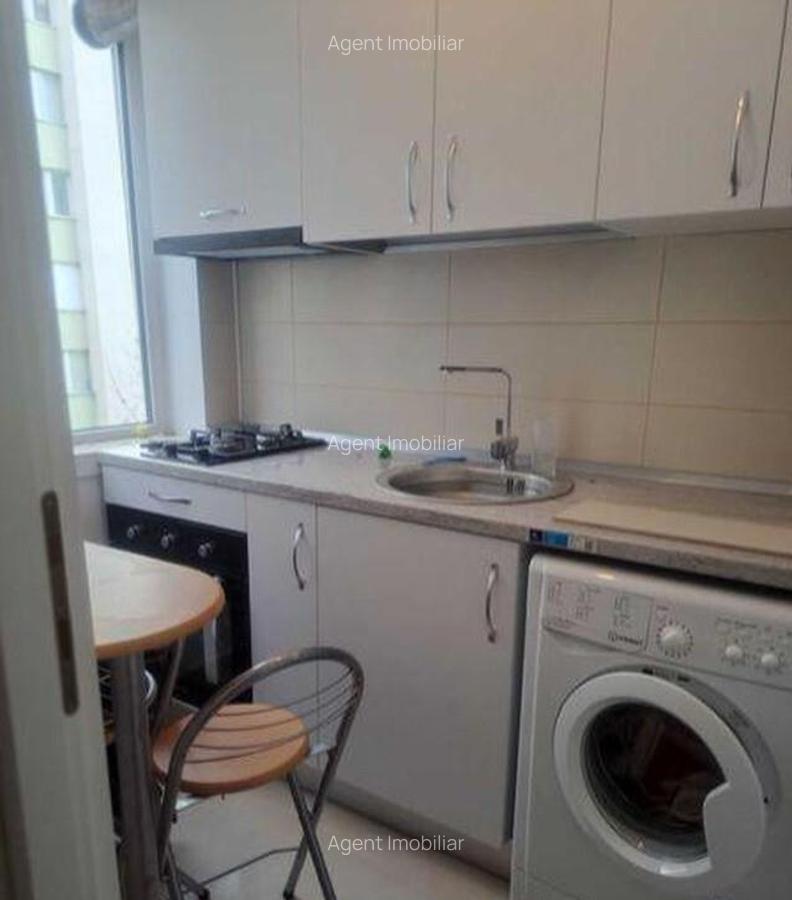 Vatra luminoasa muncii iancului etaj 4 - 11