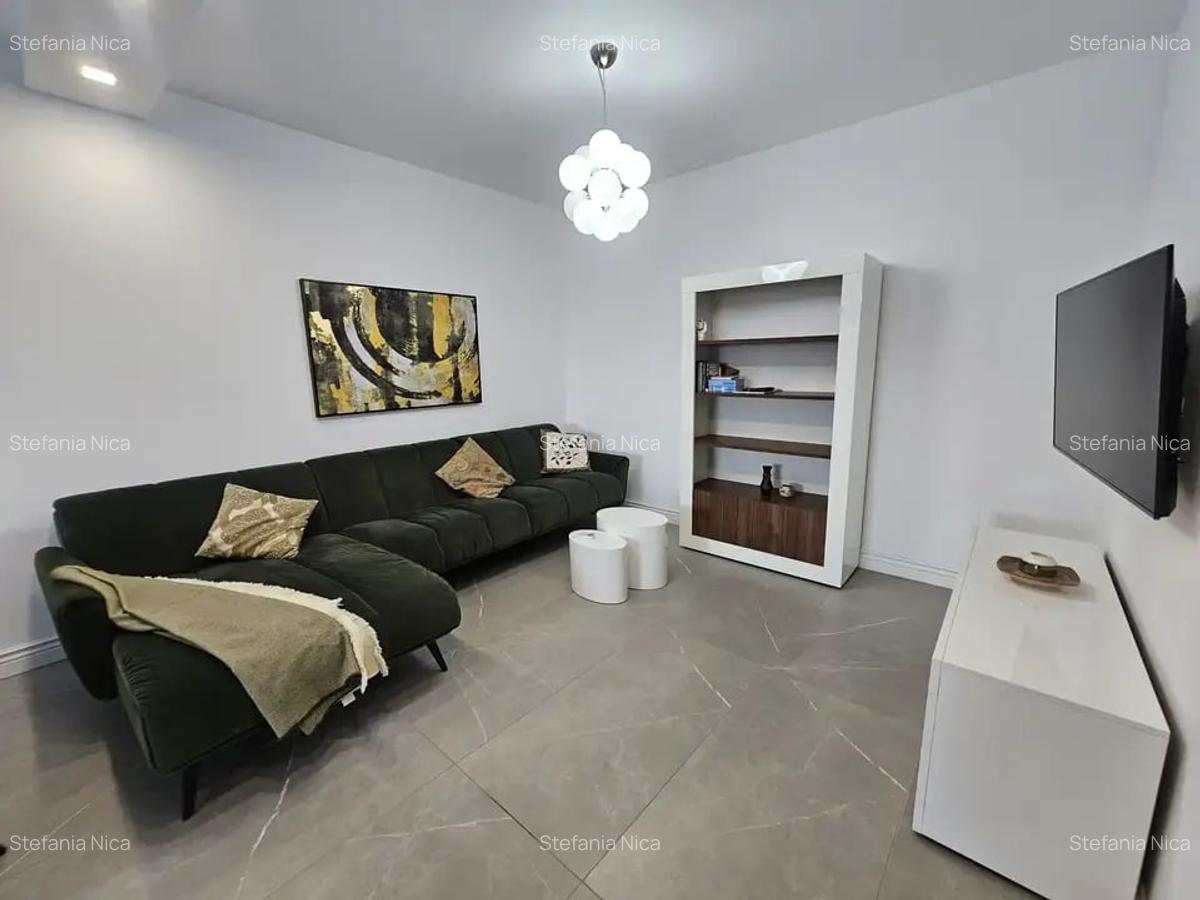 Chirie 3 Camere Lux - Iancu Nicoale - Parcare Inclusă - 2