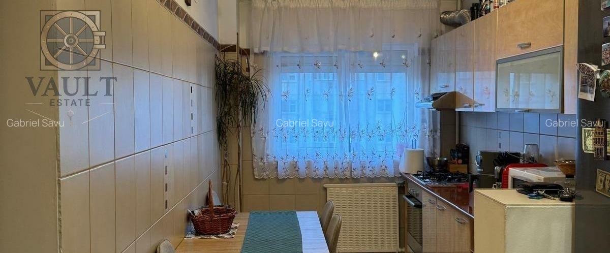 Apartament cu 3 camere semidecomandat, mobilat în Gorjului - 6
