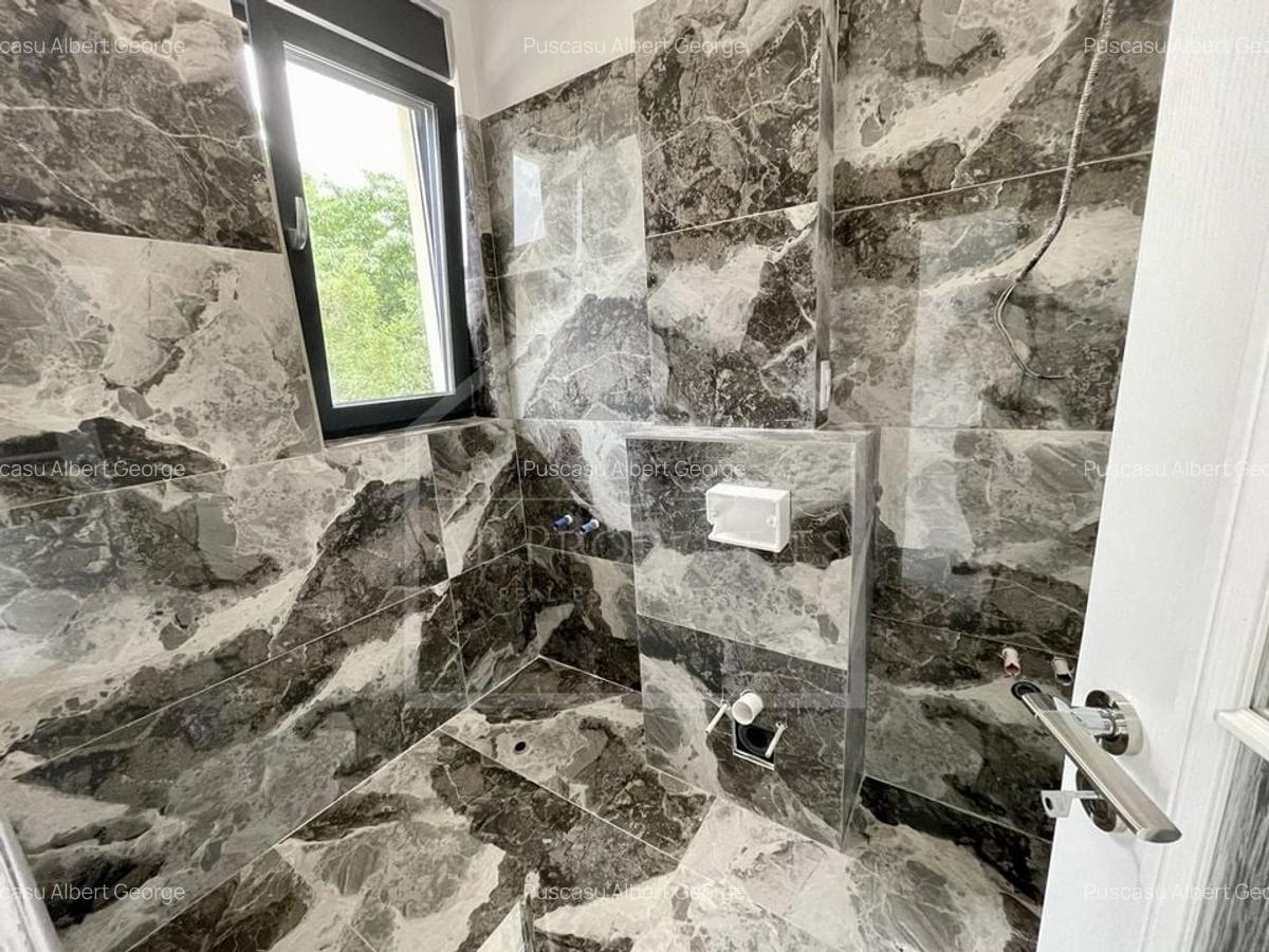 Apartament cu 4 camere decomandat în Băneasa - 4