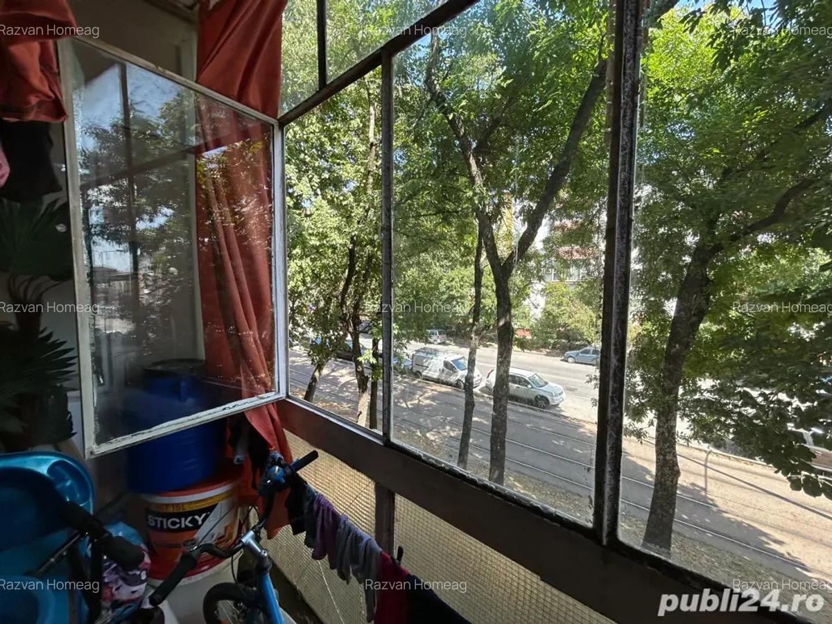 Proprietar vand apartament 3 camere etaj 1 , Bd. Dambovita - 5