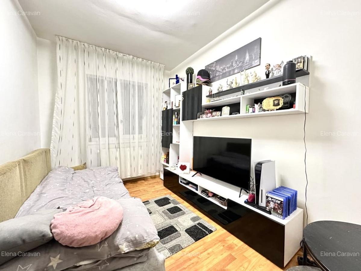 Apartament 4 camere, 64 mp utili, etajul 3 - zona Dacia - 5