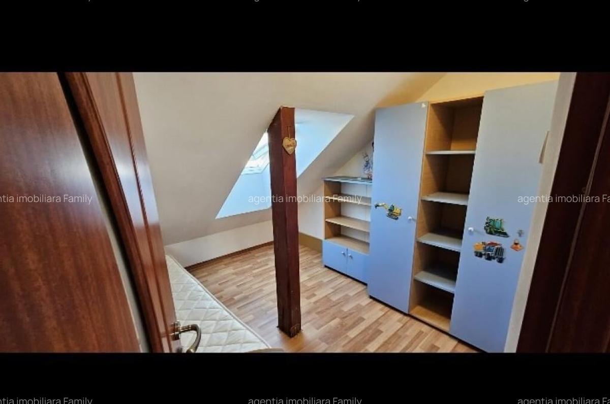 Apartament cu 3 Camere Decomandate Zona Obcini - 2