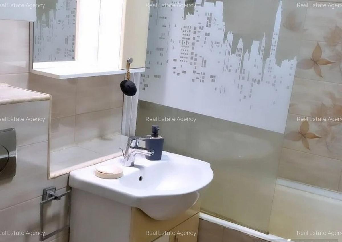 2 camere in zona Aradului - 8