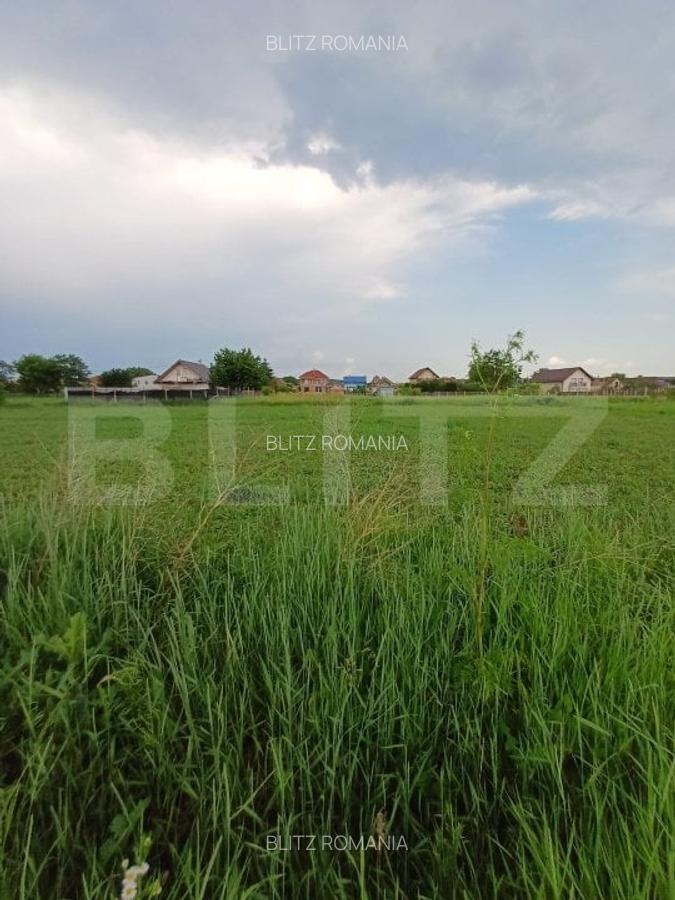 Teren cadastrat, cu CF, 600 mp, in zona Poiana - 3