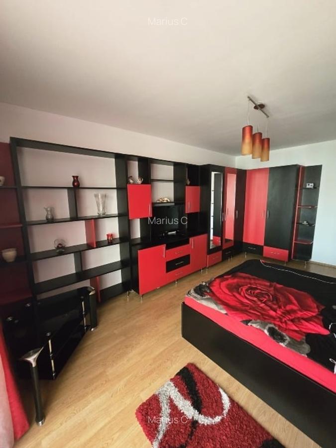 Pers fizică vând apartament decomandat, utilat cu parcare inclusă 44mp, Florești - 2
