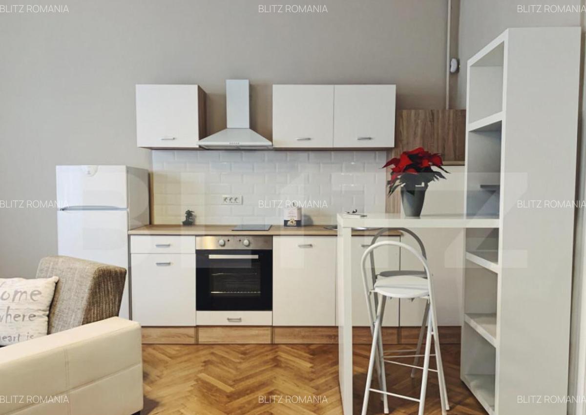 Apartament doua camere, cladire istorica, zona Medicina - 2